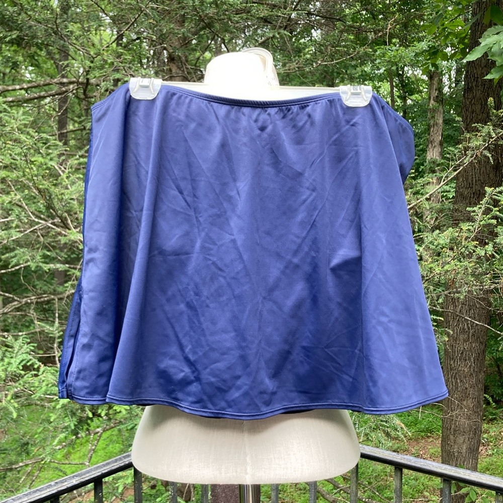 Liz Claiborne blue swim skort with bikini bottoms sz. 24W